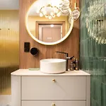 Golden Golf With Whirlpool, Garden And Free Parking Apartment