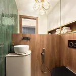 Golden Golf With Whirlpool, Garden And Free Parking Apartment *
