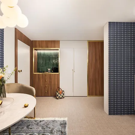 Golden Golf With Whirlpool, Garden And Free Parking ブルノ